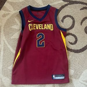 Kyrie Irving 2000s jersey
